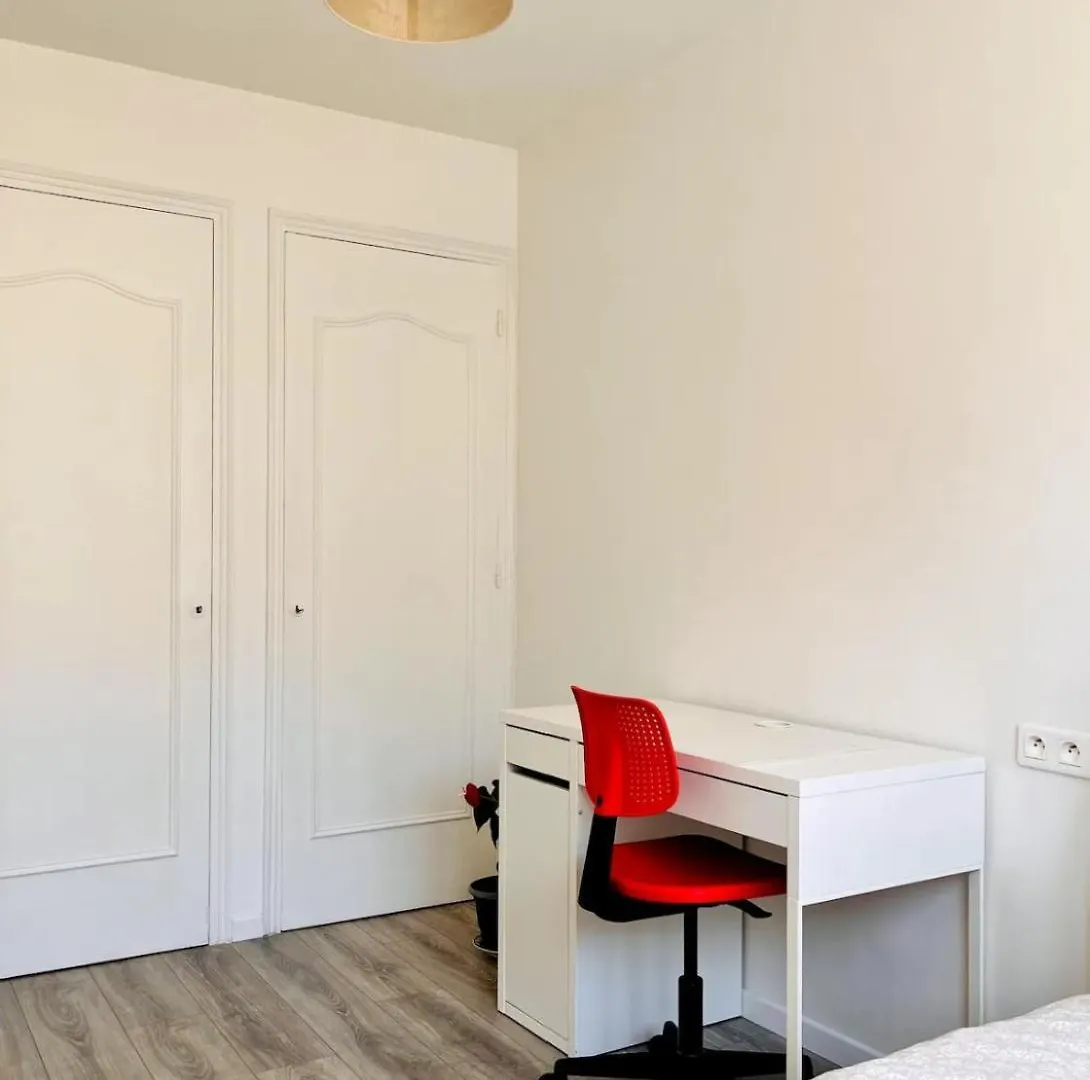 Apartmán Charmant T3 Paris Avec Parking Prive